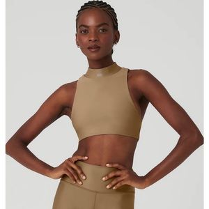 ALO yoga XS  Airlift Fuse Bra Tank with back cutout